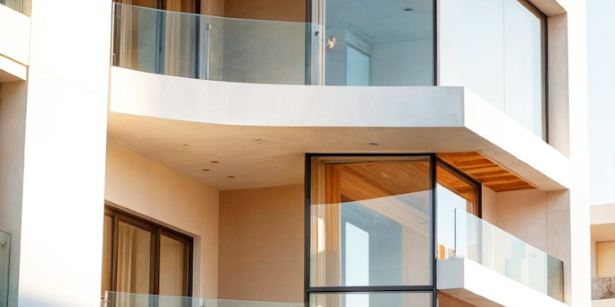 Artykuł porównuje analizę lokalnego rynku nieruchomości (np. mieszkania na sprzedaż we Włocławku, Olsztynie czy Elblągu) z procesem szukania niszy w dropshippin...